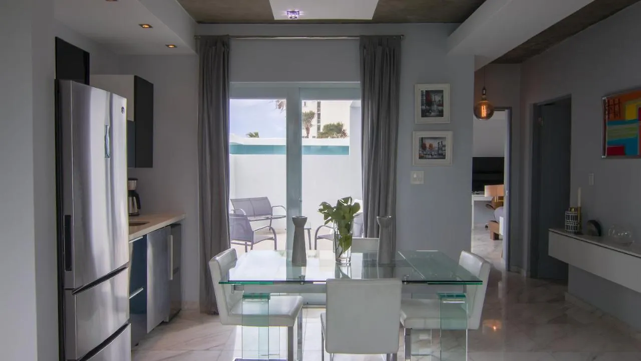 Апартаменты Breeze Point At Ocean Сан-Хуан